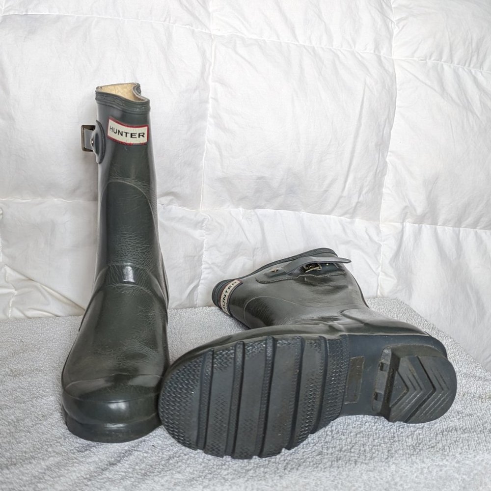 Hunter Original Women's Rain Boot - Green size 7 - Picture 2 of 4